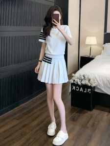 La Chapelle Bộ Váy Kẻ Sọc Tay Ngắn Mùa Hè Hai Món Dành Cho Phụ Nữ Trẻ Trung Thể Thao Phong Cách Sang Trọng Lý Tưởng Cho Tiệc Sinh Nhật