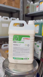 Hóa chất phủ bóng sàn gỗ Goodmaid pro GMP 0233 FLORSHINE can 5 Lít - CLEAN MART