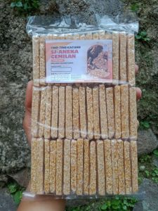500gr Ting ting wijen kue jadul cemilan jadul isi kurleb 48keping
