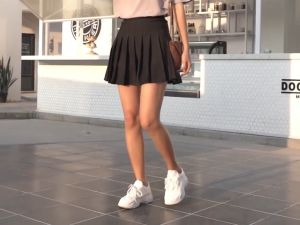 Kiyomi กระโปรงเทนนิสสีทึบกระโปรงจีบเอว XS-3XL กระบวนการสั่งซื้อ 1-2 วัน