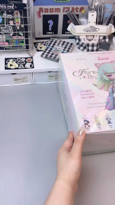 [Ready Stock] 9 PCS TNT Official Liita Walking in the Light Series Blind Box