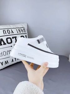 Giày Sục Thể Thao Quai Dán Co Giãn Đế Xuồng 10CM S590-5023