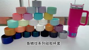 Cover Sarung Pelindung Botol Minum Tumbler Motif Fish Scale Boot Sleeve Cover Karet Alas Tumbler Tyeso