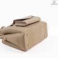 กระเป๋าสะพายข้างคอลเลคชั่นทรงluxury CICELLEเซ็ทคู่. 