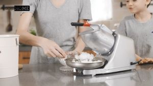 Mesin Serut Es Elektrik Wellhome Wic-68 & VIPOO V-9300: Kelebihan & Spesifikasi