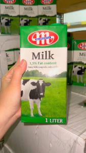 Thùng 12 Hộp Sữa Tươi Tiệt Trùng Mlekovita Ít Béo Không Đường - 1L - Nhập khẩu chính hãng từ Ba Lan phù hợp với người ăn kiêng giảm cân.