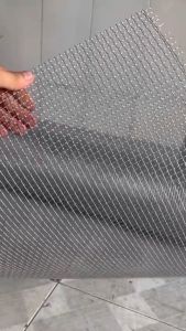 ( Khổ cao 1m x dài 1m) Lưới sắt đan ô vuông làm chuồng trại vật nuôi thú cưng