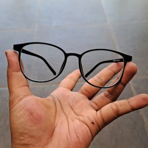 Kacamata Gaya Lensa Normal R13 3016CL: Kacamata Berkualitas Tinggi untuk Penggunaan Sehari-hari