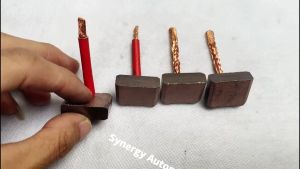 Carbon Brush Starter Toyota Dyna Hino 28510-0500 - 7548