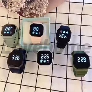 Girl student child watch Party Female Digital Display Harajuku Style Spaceman LED Calendar High-Value Simple Fashion