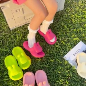 ใหม่: LHFriday รองเท้าแตะเท่ๆ รองเท้าแฟชั่น ยาง EVA ดีไซน์น้องกระต่ายสุดคิ๊วท์ สีสันสดใส โดนใจสุดๆ