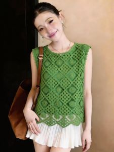 Lace Hollow Sleeveless Slim Fit Design Short Vest