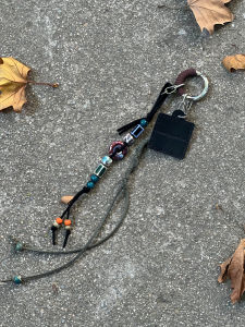 สร้อยกุญแจแบบทำมือดีไซน์ดั้งเดิม Amalga Mation Keychain พร้อมป้ายหนัง สายรัดกุญแจ กระเป๋า หมวก สร้อยข้อมือ กระเป๋าถือ