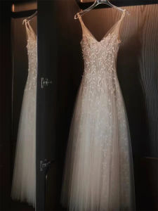 Elegant Tulle Embroidery Slimming Party Dress