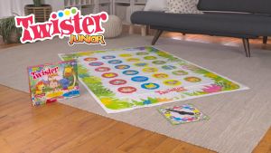 Twister Junior Game Animal Adventure 2-Sided Mat 2 Games in 1 Party Game Indoor Game for 2-4 Players | F74780000