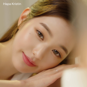 Hapa Kristin คอนแทคเลนส์ รายเดือน รุ่น Secretive Kristin สี Beige (2pcs/box) มีค่าสายตา Contact Lens