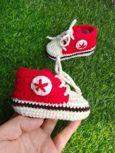 Spring Autumn Handmade Knitted Baby Shoes Soft Bottom Knit Newborn Shoes 0-1 Year Old Baby Step before Shoes Finished Product
