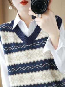 Spring Autumn Womens V-Neck Knitted Vest Sweater Top Color Block Hoodie Base Layer Cardigan Two-Piece Set Fashionable Casual