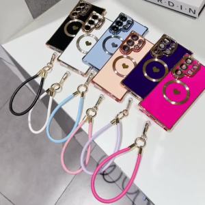 Luxury Lanyard Love Heart Magnetic Phone Case For Samsung S26 Plus S24 S25 Ultra Solid Color Plating Silicone Soft Back Cover