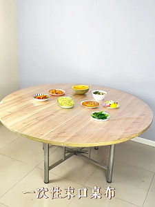 Oil-proof dining tablecloth Transparent disposable tablecloth Thickened disposable table cover