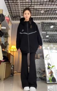 เสื้อแจ็คเก็ตมีฮู้ดสไตล์อเมริกันลำลองฤดูใบไม้ผลิและฤดูใบไม้ร่วงสำหรับผู้ชายและผู้หญิง คอกลม แขนยาว ปกติ ซิป ผ้าฝ้ายผสม