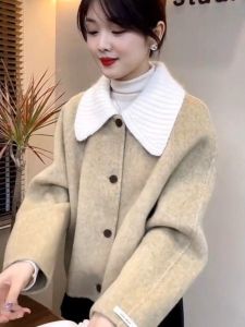 Autumn Winter Short Woolen Coat Womens Design Sense Super Beautiful Rich Girl Style Schiaparelli Wind Button up Coat