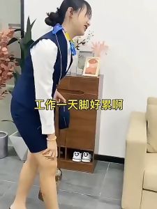 8 Mode Terapi EMS Alat Pijat Elektrik Telapak Kaki Akupuntur TaffOmicron / Alat Terapi Kaki