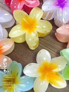 Colorful Plumeria Flower Hairpins Hawaiian Accessories Hair Clips for Women Ladies Hair Accessories Elegant Girls Fashion Flower Hair Clips Elegant Shark Claw Clips Headwear
