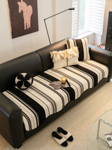 Universal Four Seasons Sofa Cushion Luxury Sensation Anti-Slip One-Piece Seat Pad Cat Scratch Proof Sofa Cover Cloth