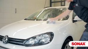 Sonax Wash & Wax Car Shampoo 500ml