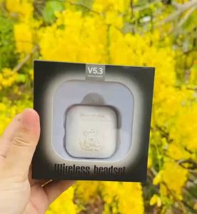 หูฟังหมีพูห์Disney หูฟังบลูทูธไร้สาย สไตล์หรูหรา หูฟังไร้สายพร้อมไมโครโฟน ลดเสียงรบกวน bluetooth ไร้สาย ของแท้100%