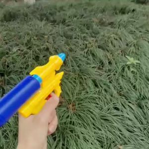 Childrens Beach Water Press Type Gun Toy Childrens Summer Water Playing and Childhood  Toy Childhood nostalgic