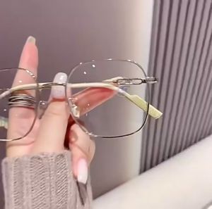 New polygon face repair plane mirror anti-blue light temperament big face glasses ultra-light fashion couple goggles平面镜