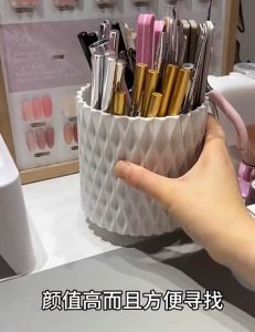 ที่ใส่พู่กัน แบบหมุนได้ ที่ใส่อุปกรณ์ทำเล็บ ที่ใส่แปรง แก้วใส่อเนกประสงค์