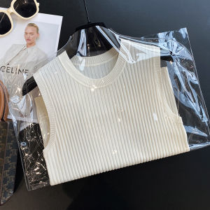 Round Neck Sleeveless Knit Top