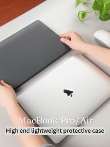 ใหม่ เคสแมคบุค Air13.3 13.6  แบบด้าน Case Macbook Pro 13.3 เคสแมคบุค คุณภาพดี มองเห็นโลโก้ กันกระแทก