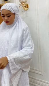 Gamis Katun Putih / Stelan Gamis Bergo Putih / Gamis Katun Jepang