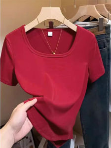 เสื้อยืดคอกว้างแขนสั้นทรงหลวมสำหรับผู้หญิงไซส์ใหญ่ ทรงสลิมฟิต สีแดง เสื้อผ้าทำงานสไตล์เกาหลี ฤดูร้อน 2025