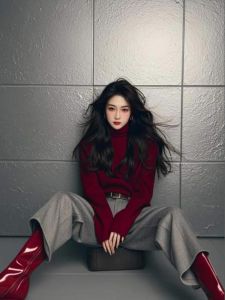 Winter Fashion High-End Korean Style Red Grey Sweater Suit Set New Years Outfit Elegant Office Commute Straight Cut Size