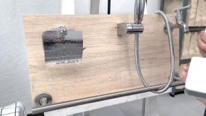 JBP HOME น้ำยาทำความสะอาดห้องน้ำ สเปรย์ขจัดคราบสบู่ คราบสกปรก คราบมัน กลิ่นหอมสดชื่น สูตรอ่อนโยน ขนาด 440 มล.