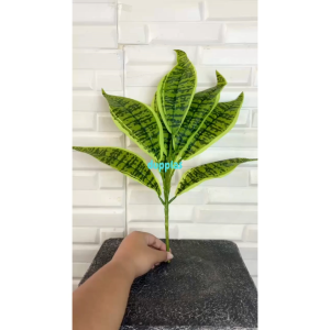 Daun Artificial Daun Hias Lidah Mertua Hijau X9 Semilatex Hiasan Dekorasi Cafe