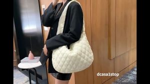 🌟 Women’s Lightweight Shoulder Bag Large Capacity Quilting Bag 新款单肩包包女云朵褶皱休闲个性大容量棉服包斜挎包通勤