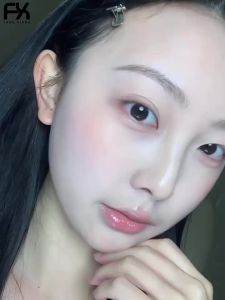 FANGXIANG | Kem Nền Chống Nắng Làm Trắng Da 377