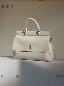 Simple Versatile Ladies Leather Handbag Fashionable Trendy Crossbody Bag for Daily Use High Quality Cowhide Fabric Lining