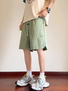 Quần Short Thể Thao Nam Mùa Hè 2025 Phong Cách Mỹ Giản Dị Rộng Rãi Quần Dài Năm Điểm Thường Ngày Cho Thanh Thiếu Niên