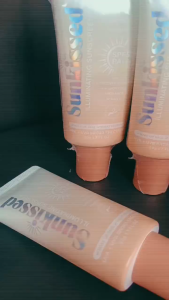 CREATIVE BUY 1 TAKE 1 Barefaced Sunkissed Illuminating Sunscreen SPF50++ Whitening Sunblock Cream Collagen Sun