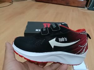 Sepatu Sekolah Anak Laki-Laki & Perempuan: Tips Memilih Sepatu Warna Hitam Murah