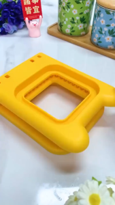 Sandwich Cutter and Sealer Square Round Mold Stainless Steel Flip Sandwich Cutting Tool Ramadan