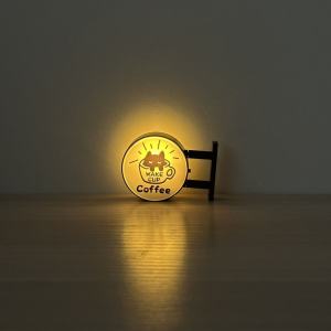 แม่เหล็กติดตู้เย็นลายโลโก้ร้านอาหาร ยี่ห้อโยชิโนยะ ป้ายเรืองแสงขนาดเล็ก ร้านมัตสึยะ ญี่ปุ่น รถไฟใต้ดิน คาเฟ่ ของเล่นกล่องไฟสร้างสรรค์ ของตกแต่งบ้าน ทำจากพลาสติก ABS