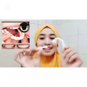 Snap On Smile Gigi Palsu 1 Set Atas Bawah Gigi Tiruan Perapi Gigi Penambal Gigi Berlubang
